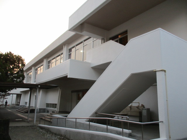 宮崎工業高校第43棟（屋内運動場）老朽化対策工事